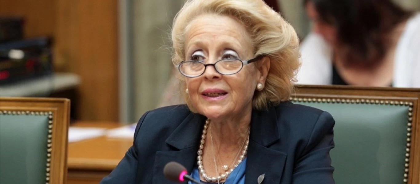 Το ΣτΕ απέρριψε τις αιτήσεις κατά της Βασιλικής Θάνου απομάκρυνσής της από την Επιτροπή Ανταγωνισμού